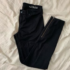 Gap black jeans